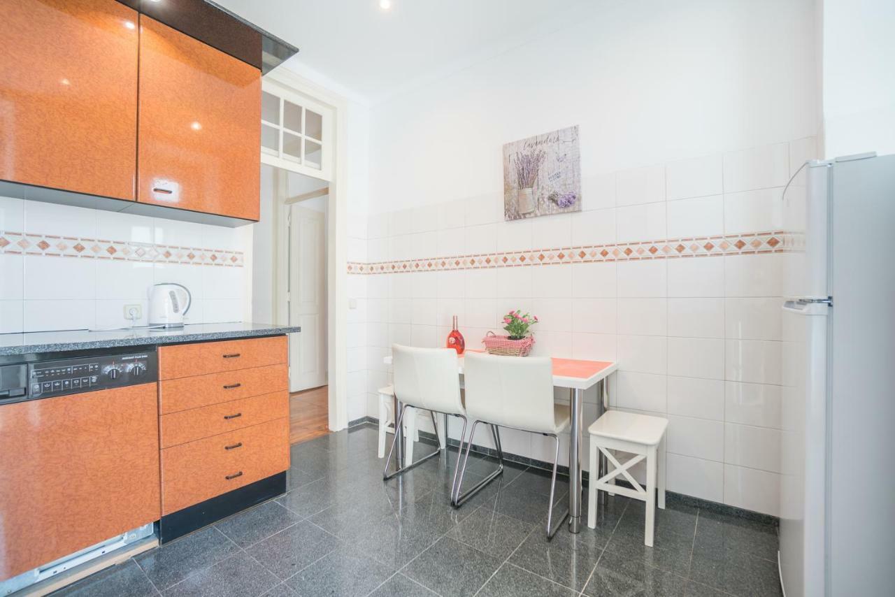 Campo Pequeno 3bdr Apartment Lisboa Exterior foto
